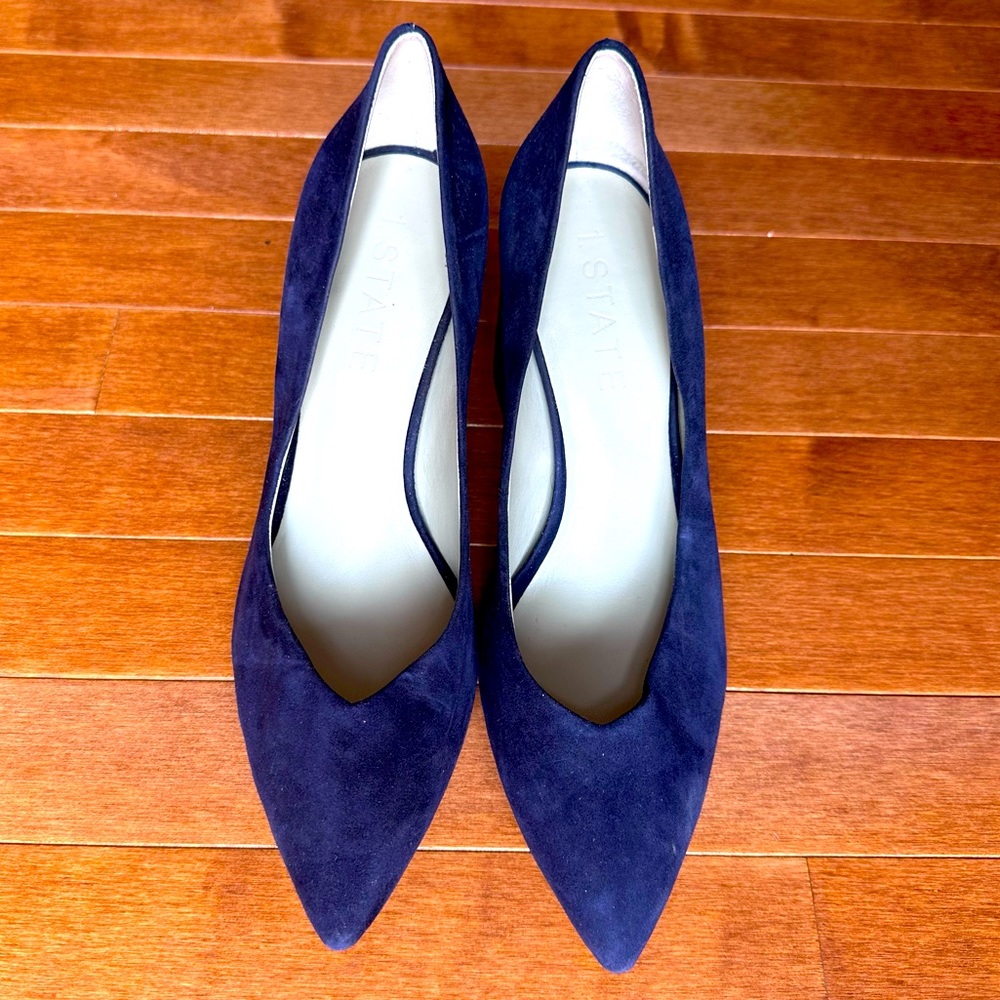 ✅SOLD✅ 1. State Suede Pump in Size 10